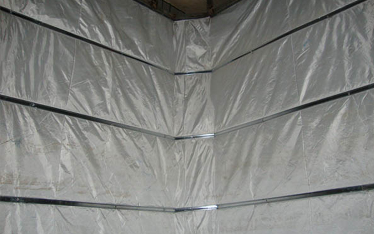 2013.10.14長(zhǎng)治中央大廈天虹基地陳工選用山西超躍擋煙垂壁